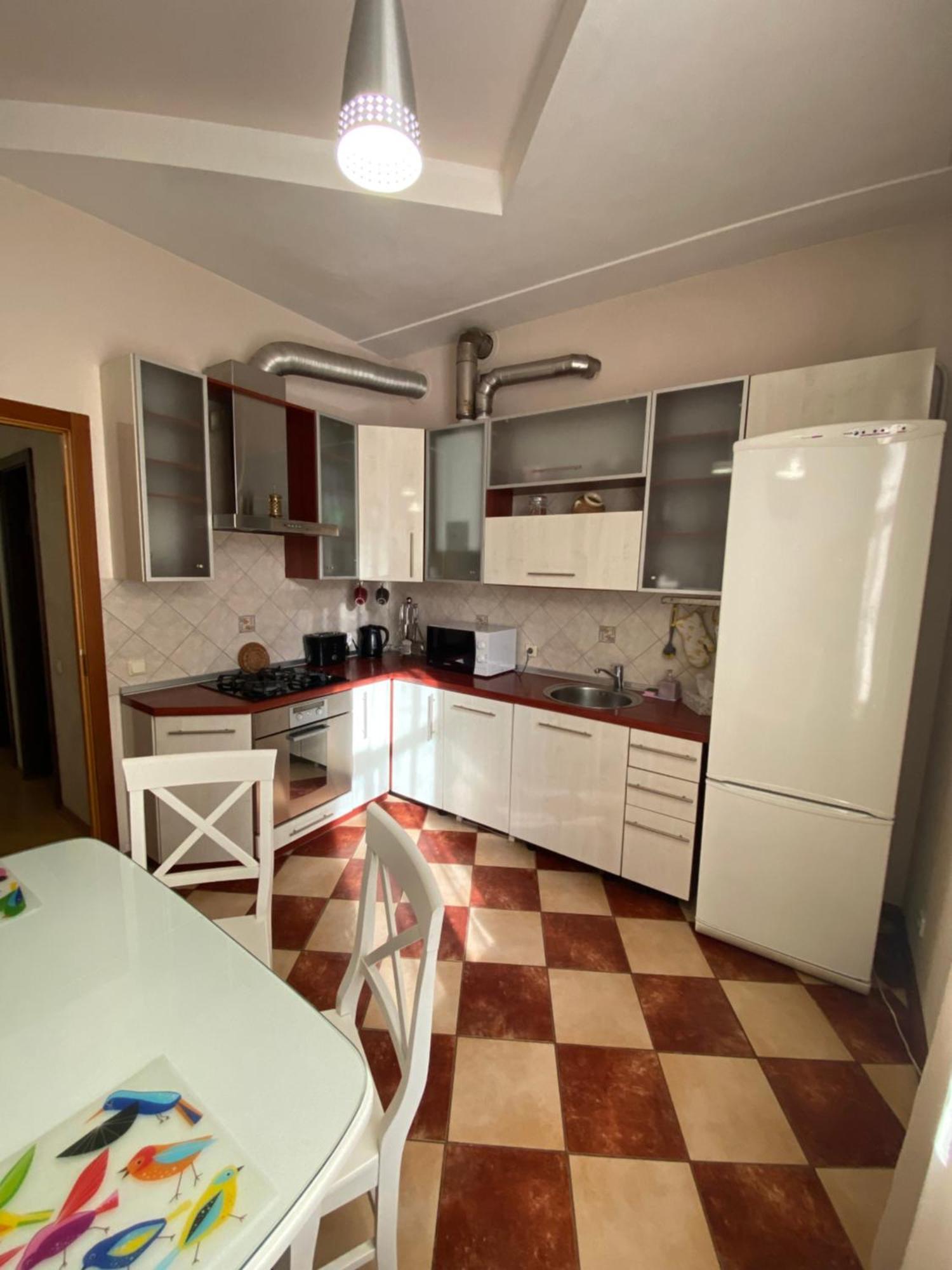 Inn Home Apartments In Kiev Center Bagian luar foto