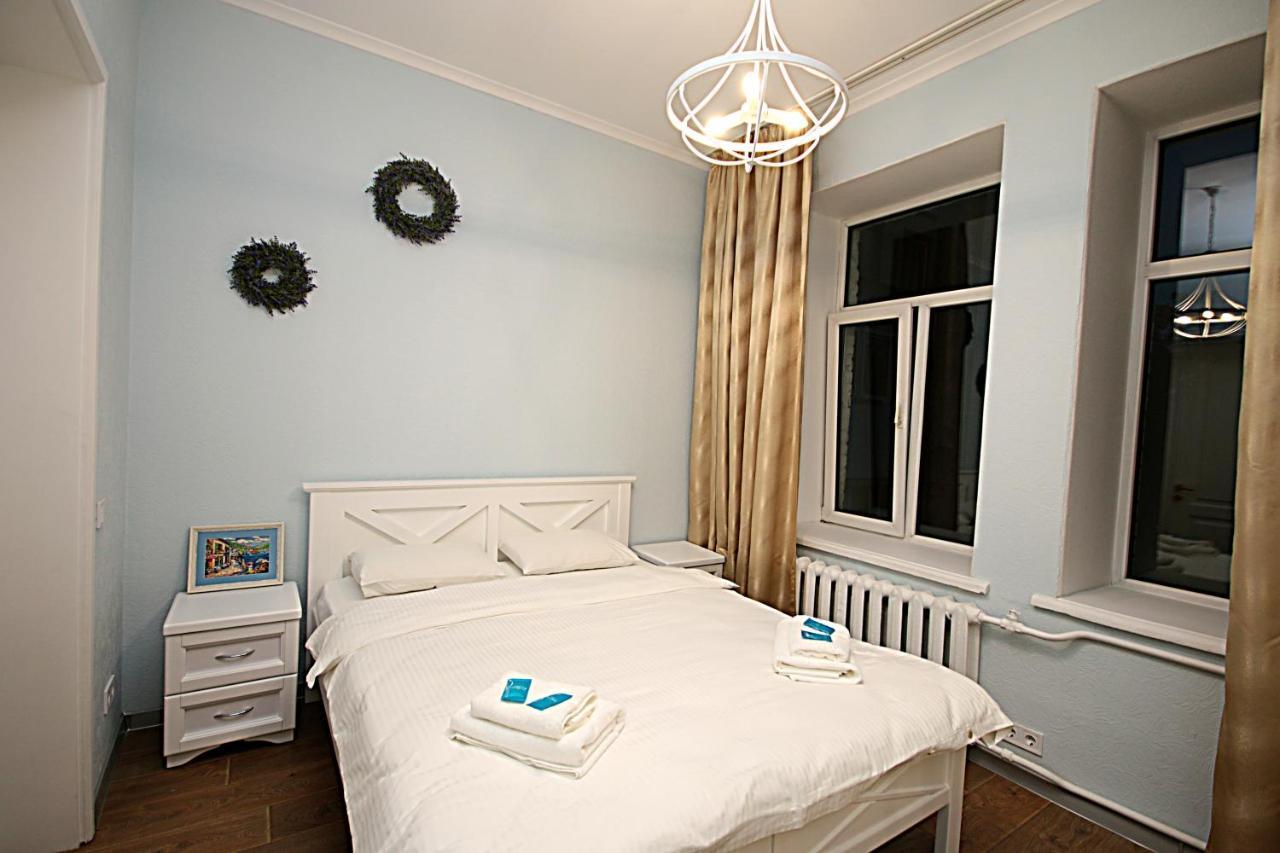 Inn Home Apartments In Kiev Center Bagian luar foto